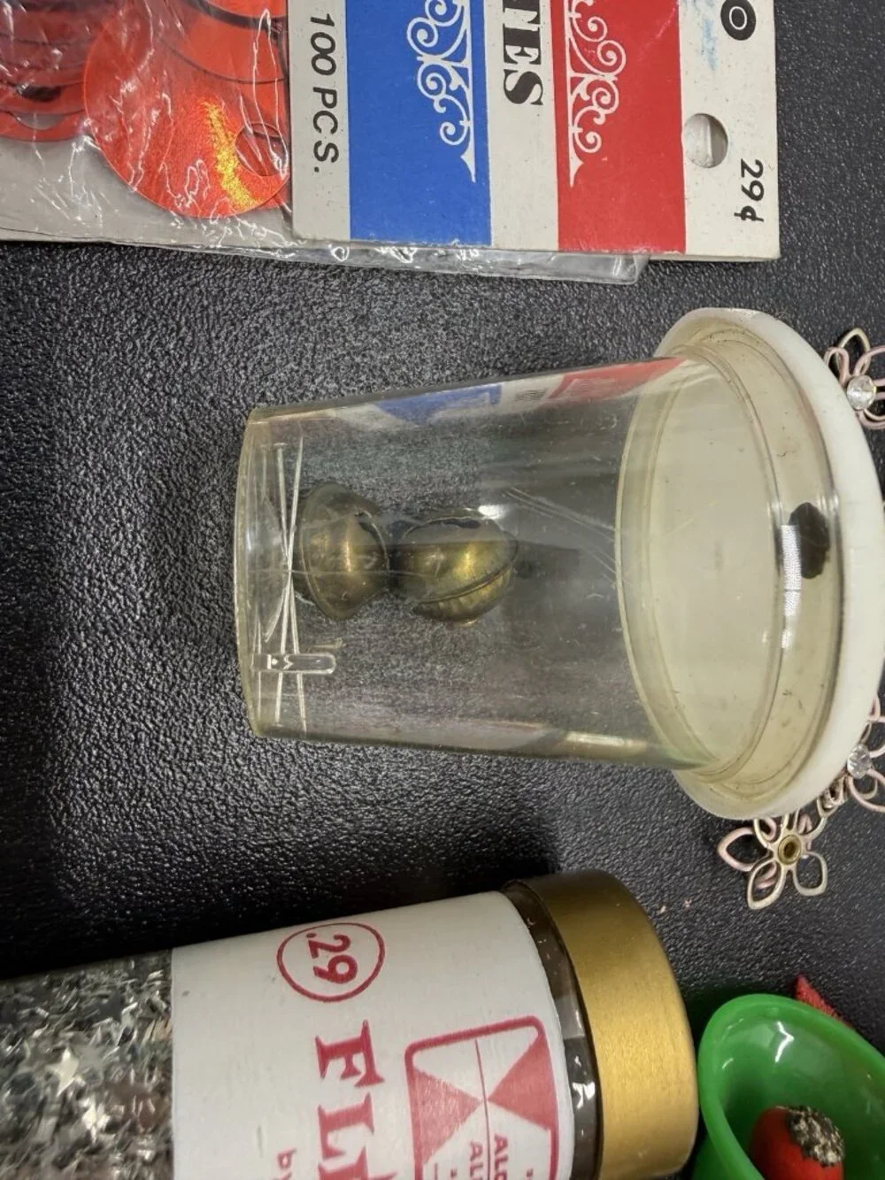 Unique Vintage this lot